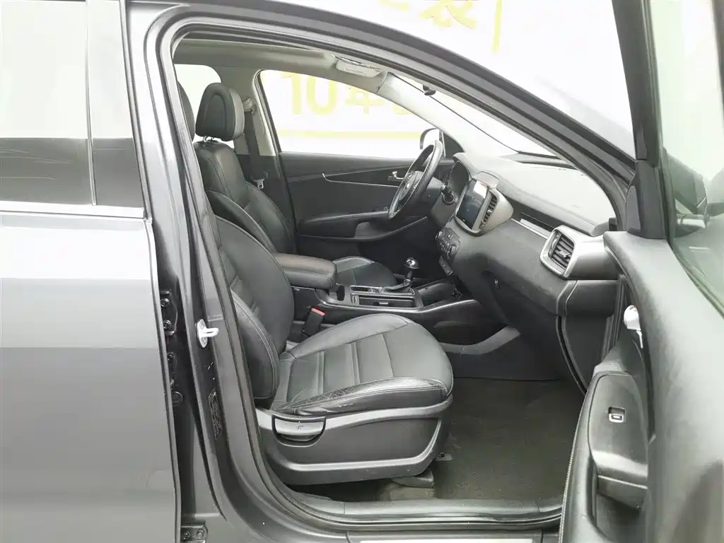 Kia Sorento 2015 Sorento L 2.4L Gasoline 4WD Elite 7-seater China IV фото 23