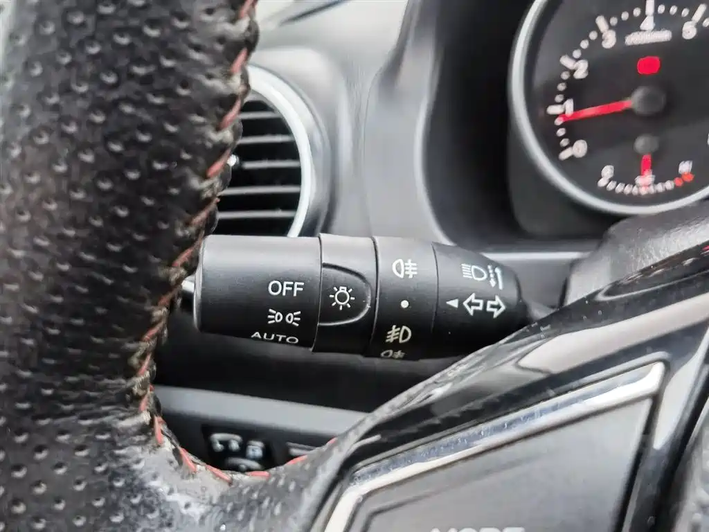 Haval H6 2015 Upgraded 1.5T Manual 2WD Premium фото 21
