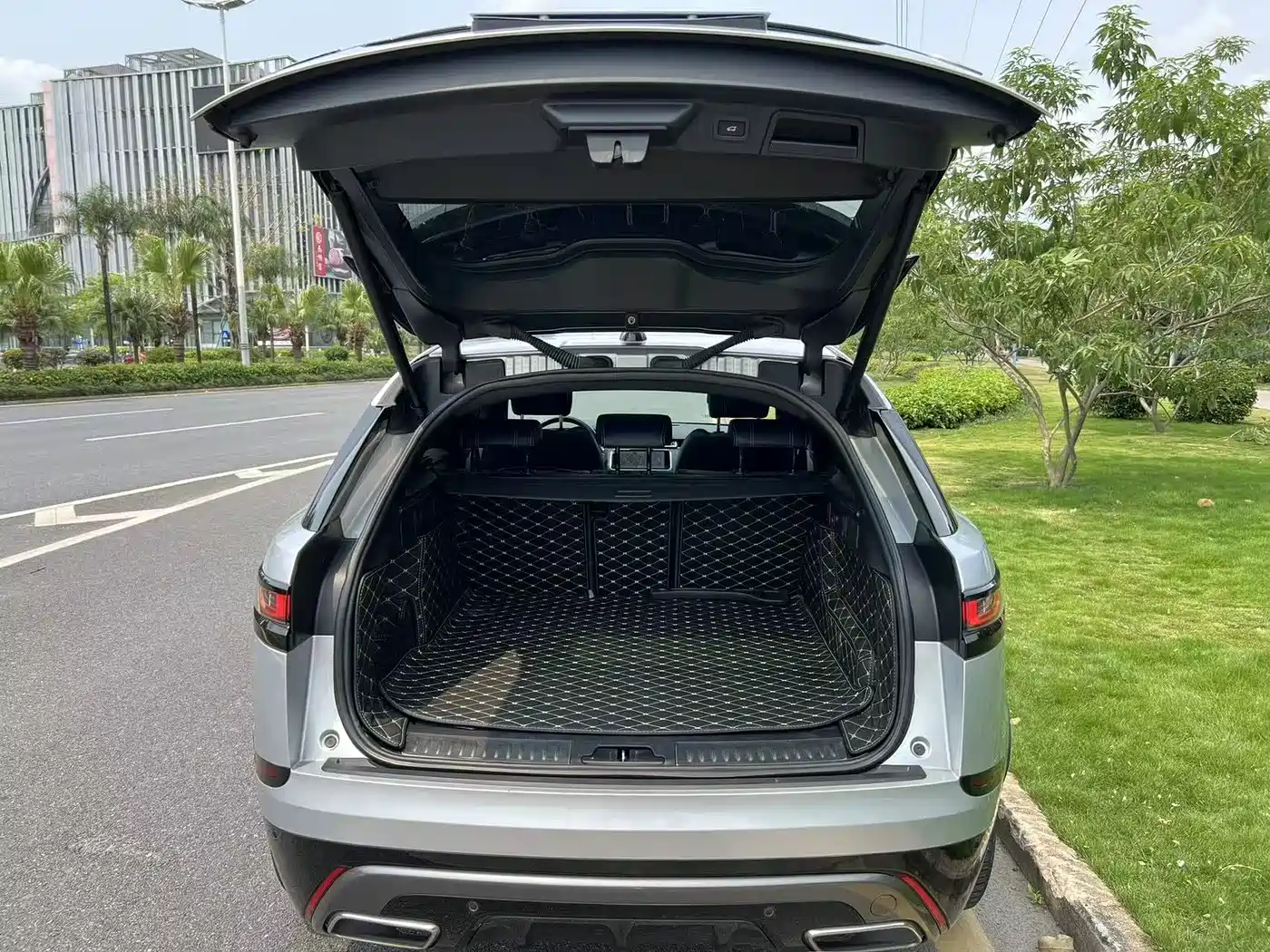 Land Rover Range Rover Velar 2021 P340 R-DYNAMIC SE фото 16