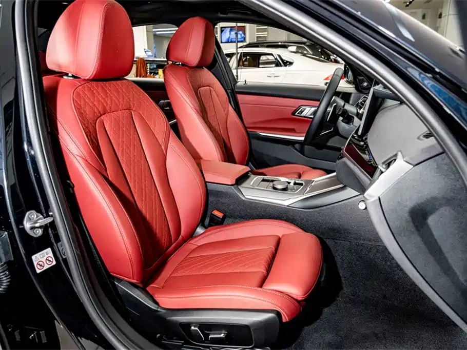 BMW 3 Series 2024 325i M Sport Shadowline Package фото 21