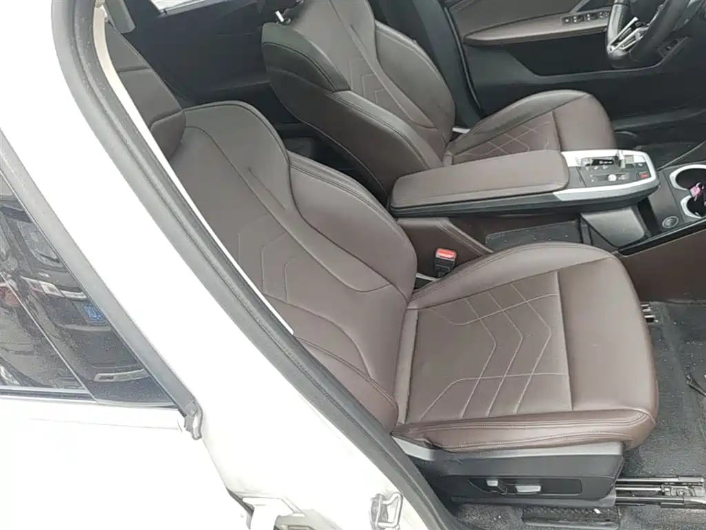 BMW X1 2023 sDrive25Li M Sport Package фото 25