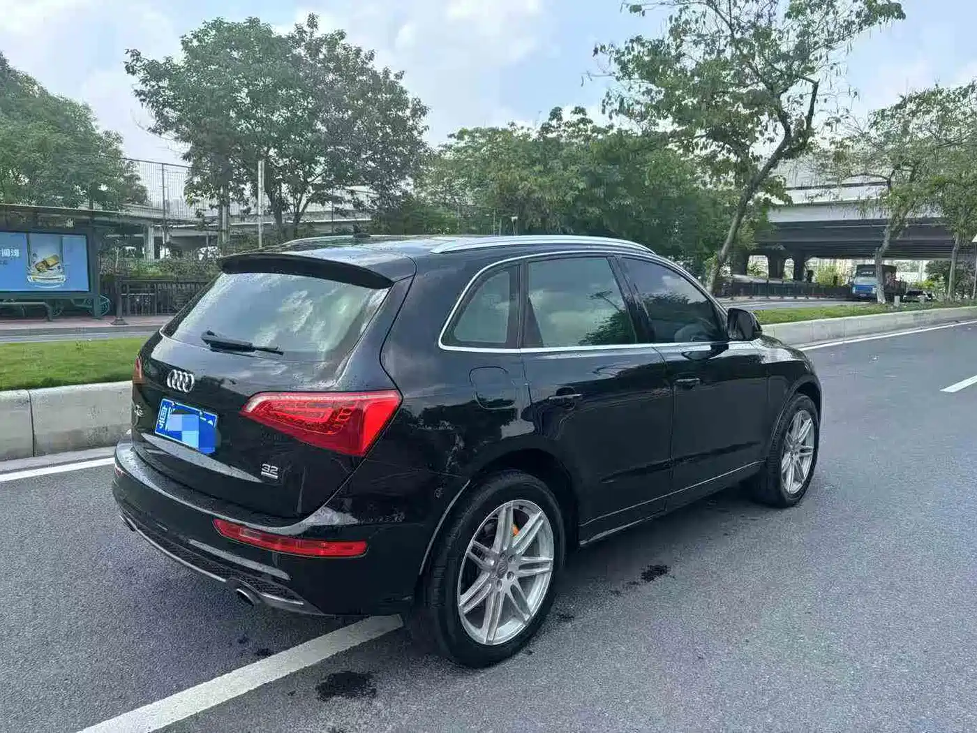 Audi Q5 (Import) 2010 2010 3.2FSI Sport