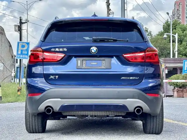 BMW X1 2018 xDrive20Li Luxury Model — фото 3