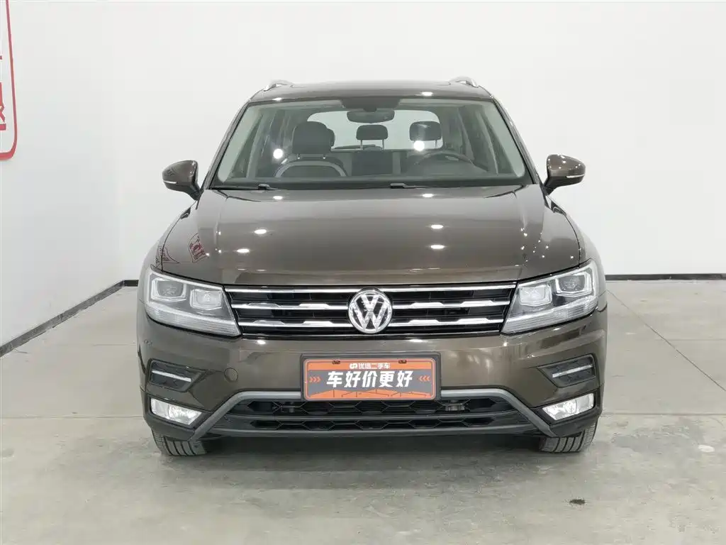 Volkswagen Tiguan L 2017 330TSI Automatic 2WD Luxury Edition фото 3