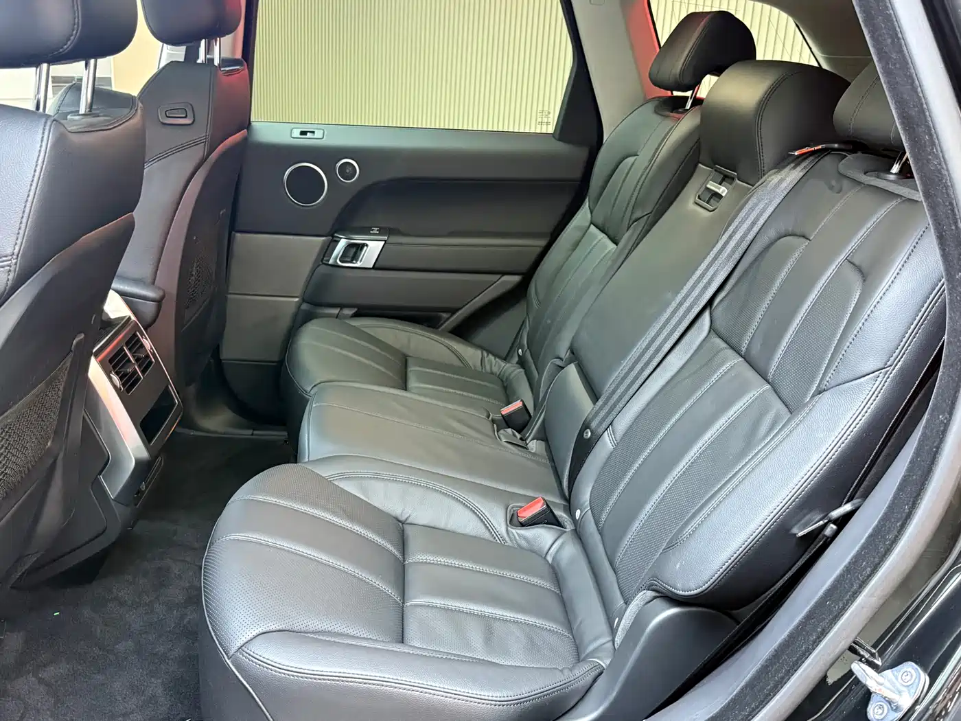 Land Rover Range Rover Sport 2017 3.0 SC V6 SE фото 7