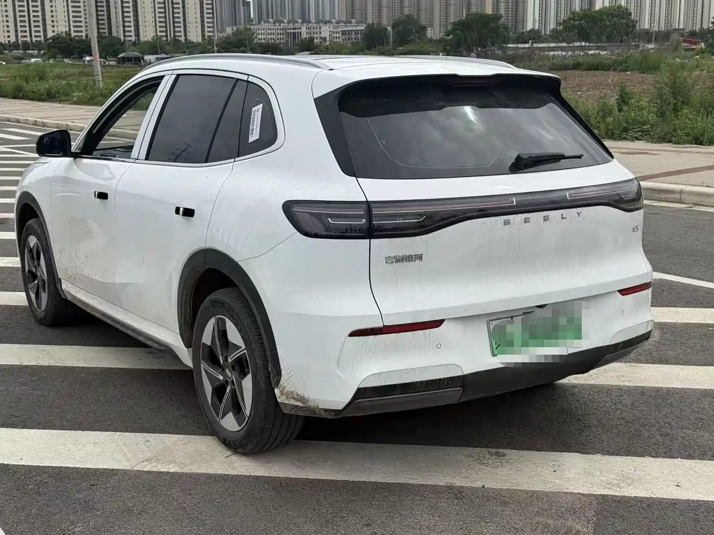 Geely Galaxy Galaxy E5 2026 610km Explorer+ Edition фото 9