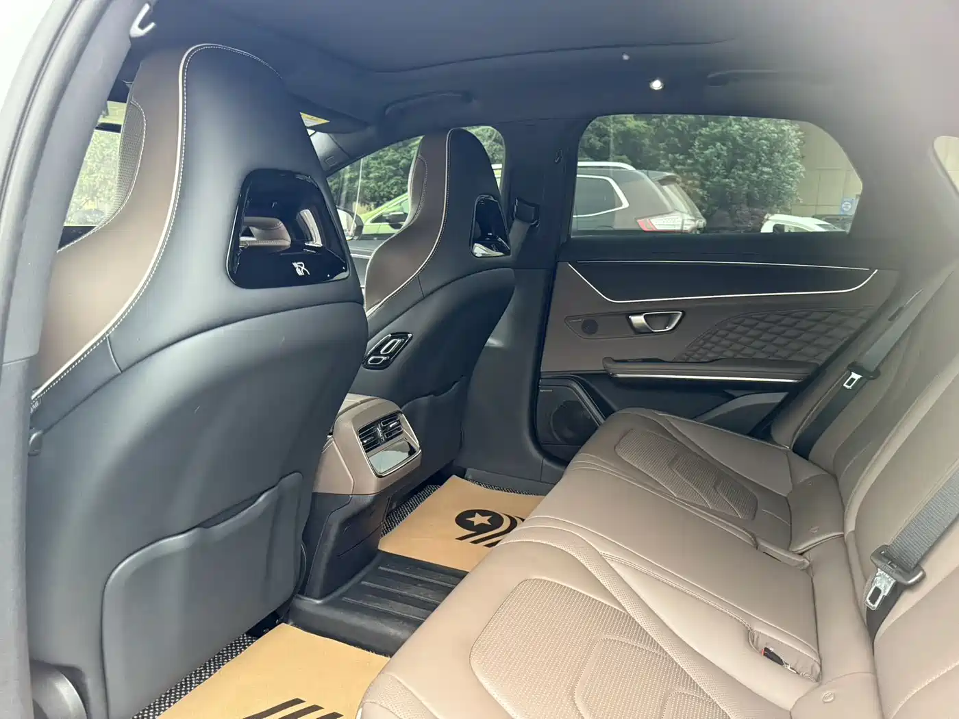 BYD Han 2022 EV Genesis Edition 715KM FWD Flagship фото 9