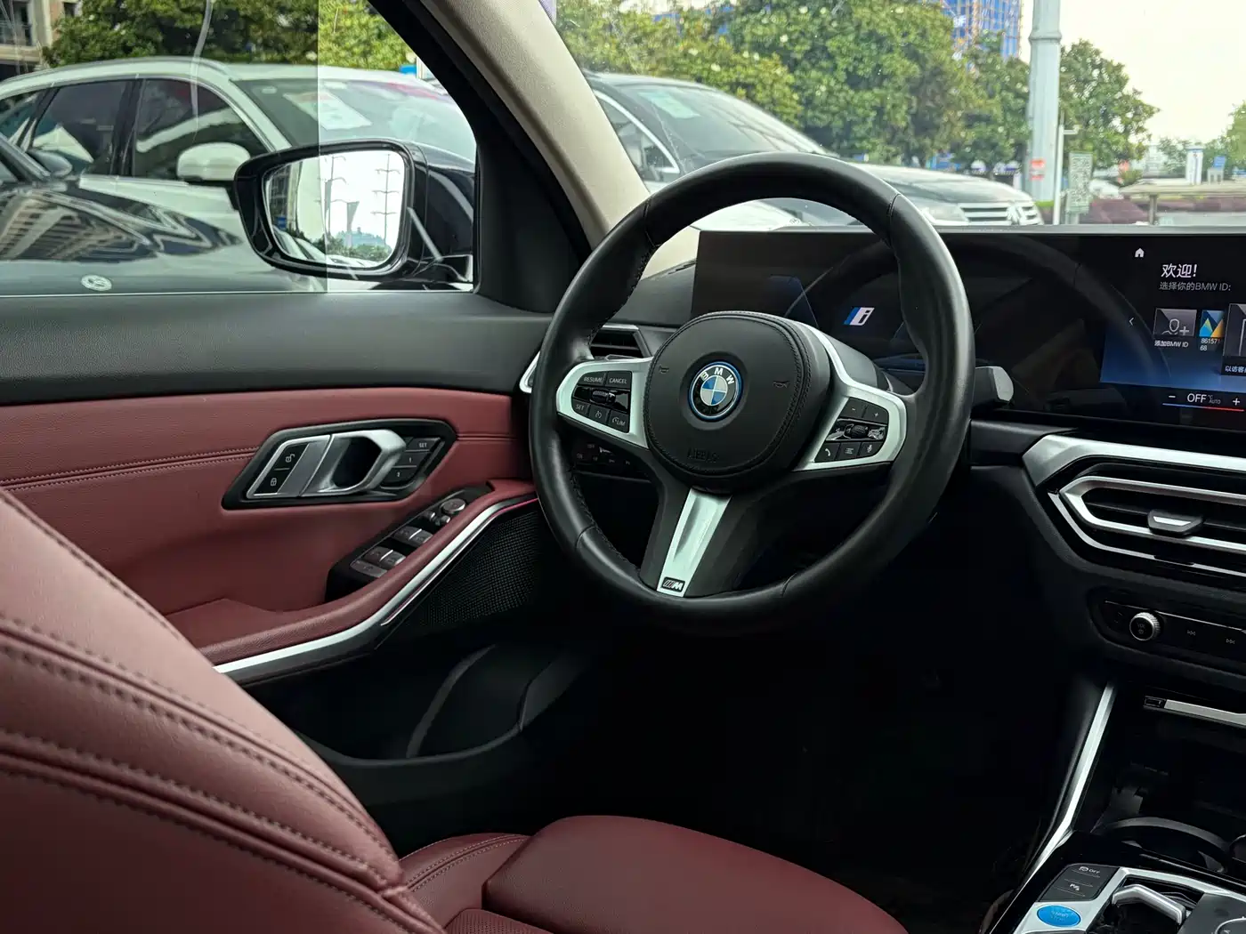 BMW i3 2022 eDrive 35 L фото 16