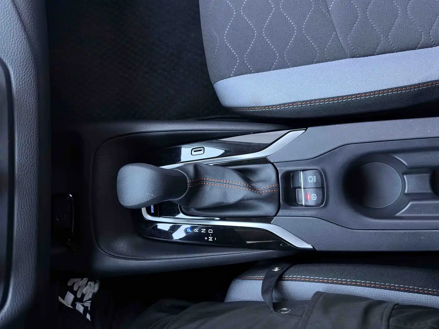 Toyota Corolla 2022 1.2T S-CVT Pioneer PLUS Edition фото 16