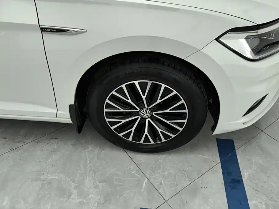 Volkswagen Sagitar, миниатюра 6