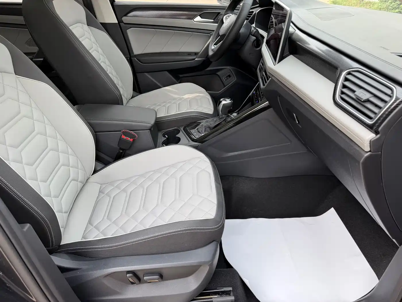 Volkswagen Tayron 2023 280TSI 2WD Luxury Plus Advanced Edition фото 13