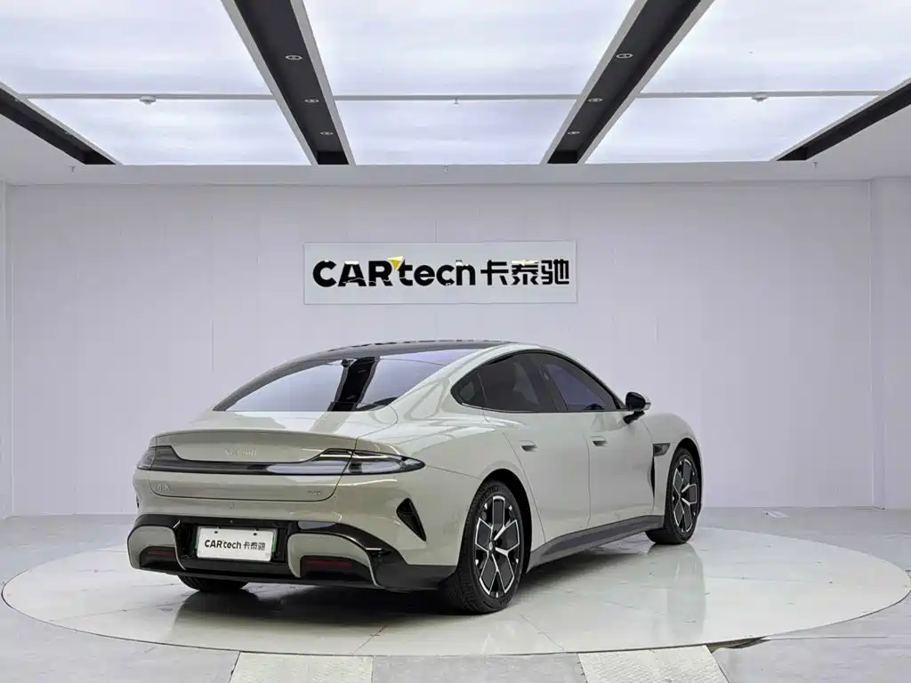 Фото 5 - Xiaomi SU7
