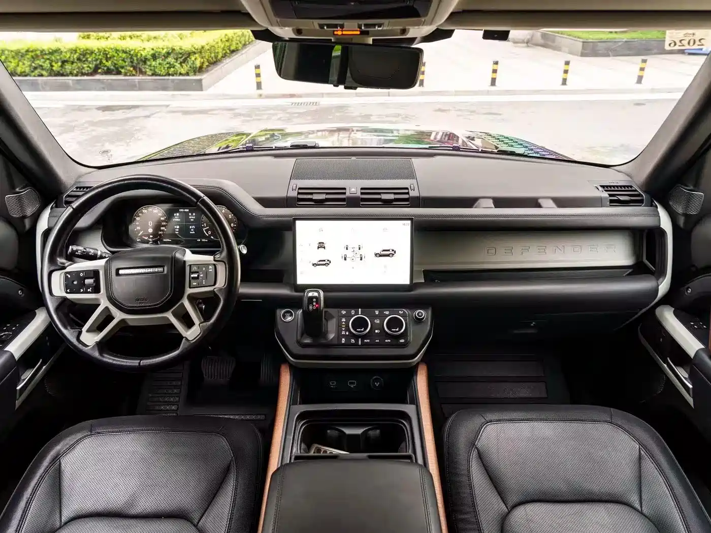 Land Rover Defender 2022 110 P400 X-DYNAMIC HSE фото 5