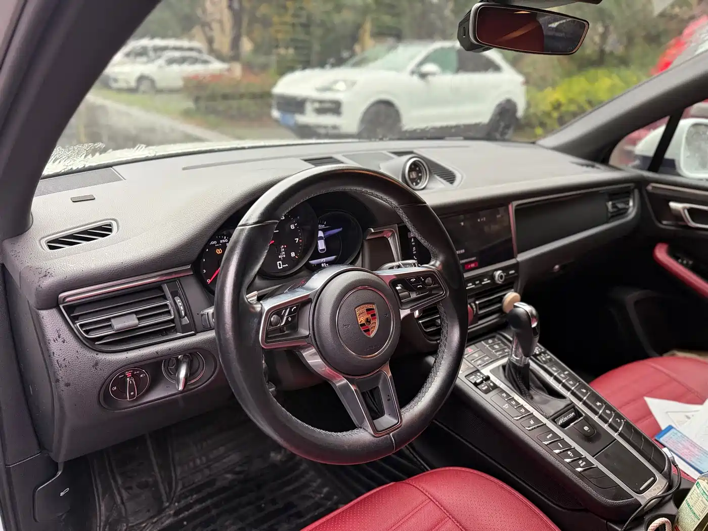 Porsche Macan 2018 Macan 2.0T фото 7