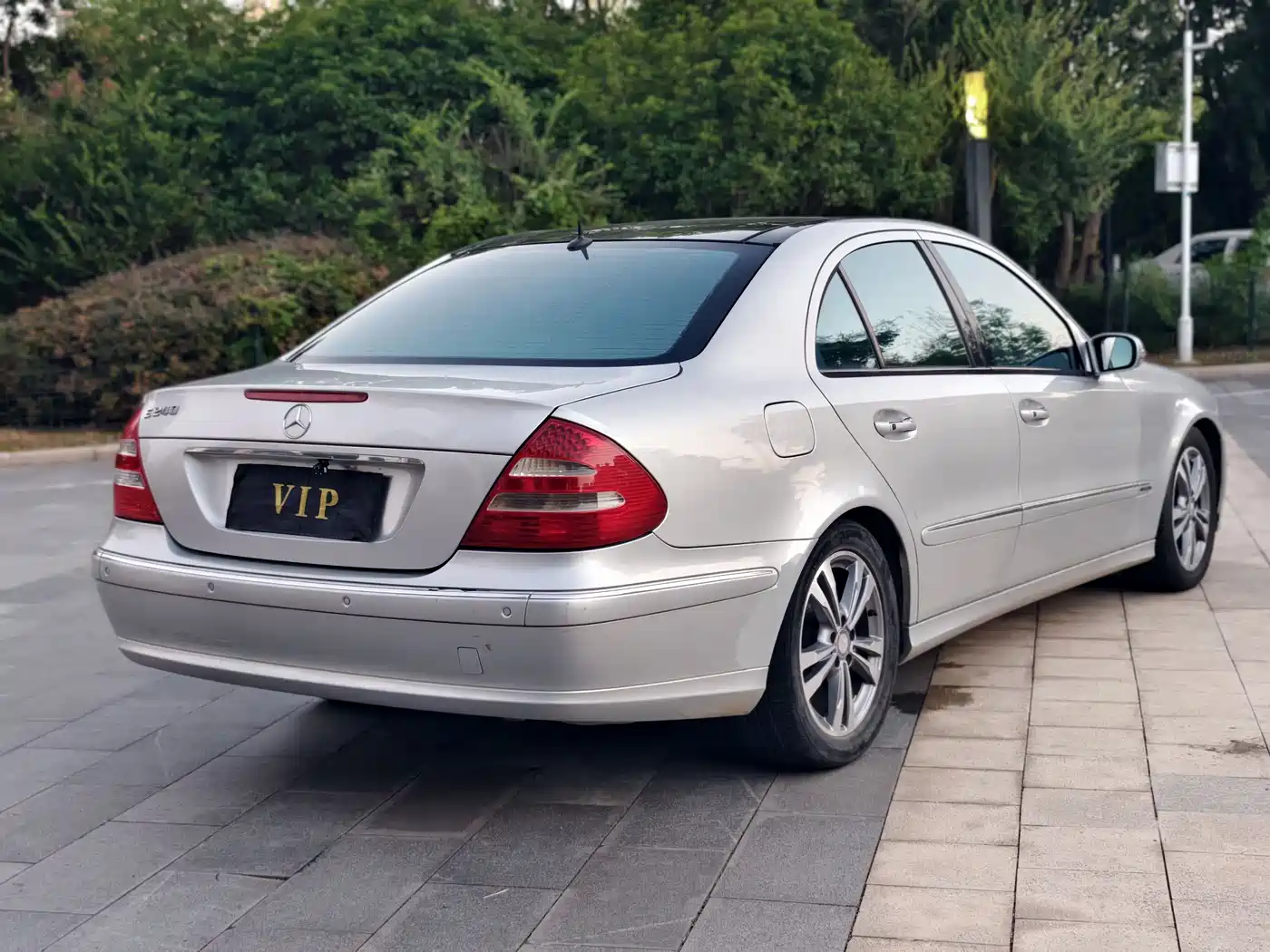 Mercedes-Benz E-Class (Import) 2004 E 240 фото 12