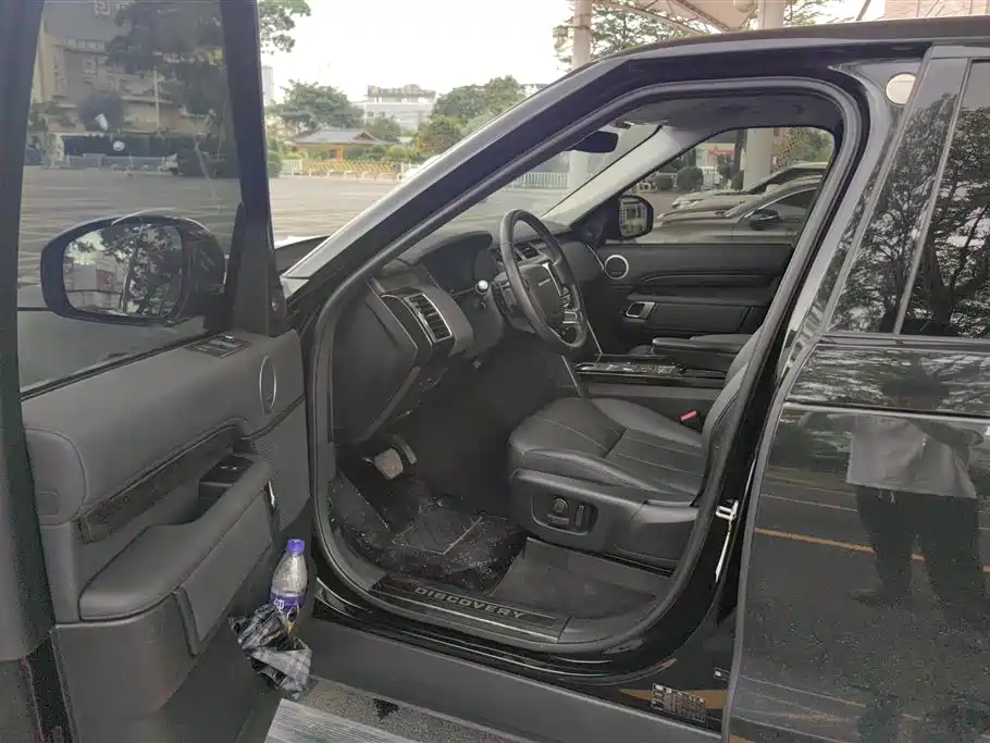 Land Rover Discovery 2020 2.0T 30th Anniversary Special Edition фото 9