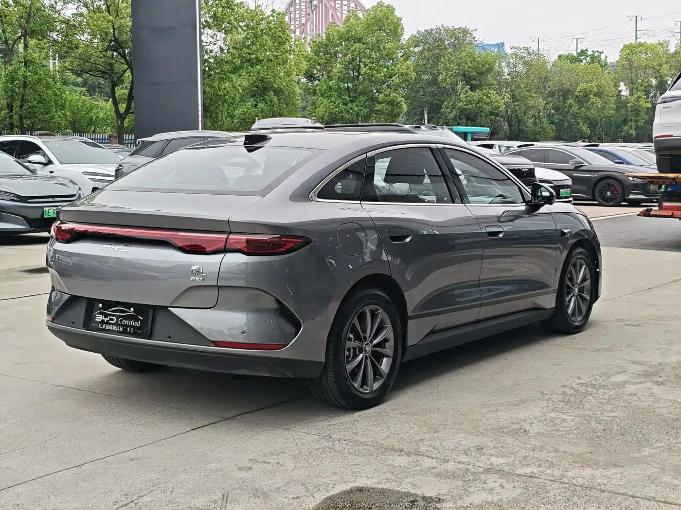 BYD Qin L 2025 EV 545KM Superior фото 11