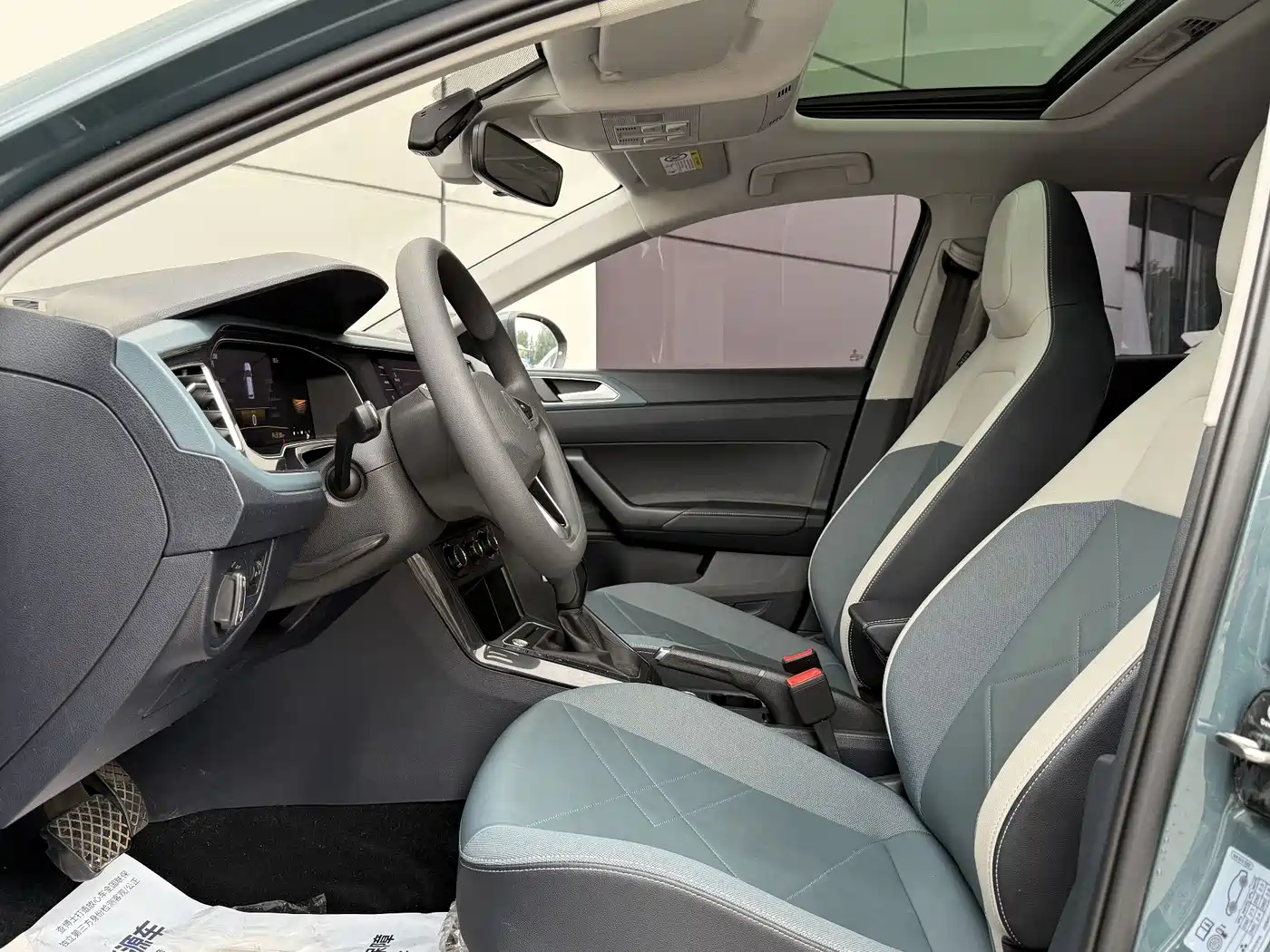 Volkswagen Lavida 2023 New Trend 1.5L Auto Aspiration Edition фото 6