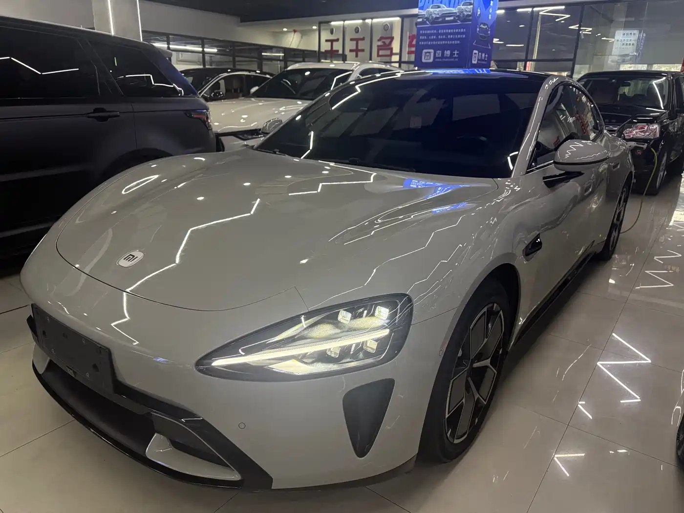 XIAOMI CAR XIAOMI SU7