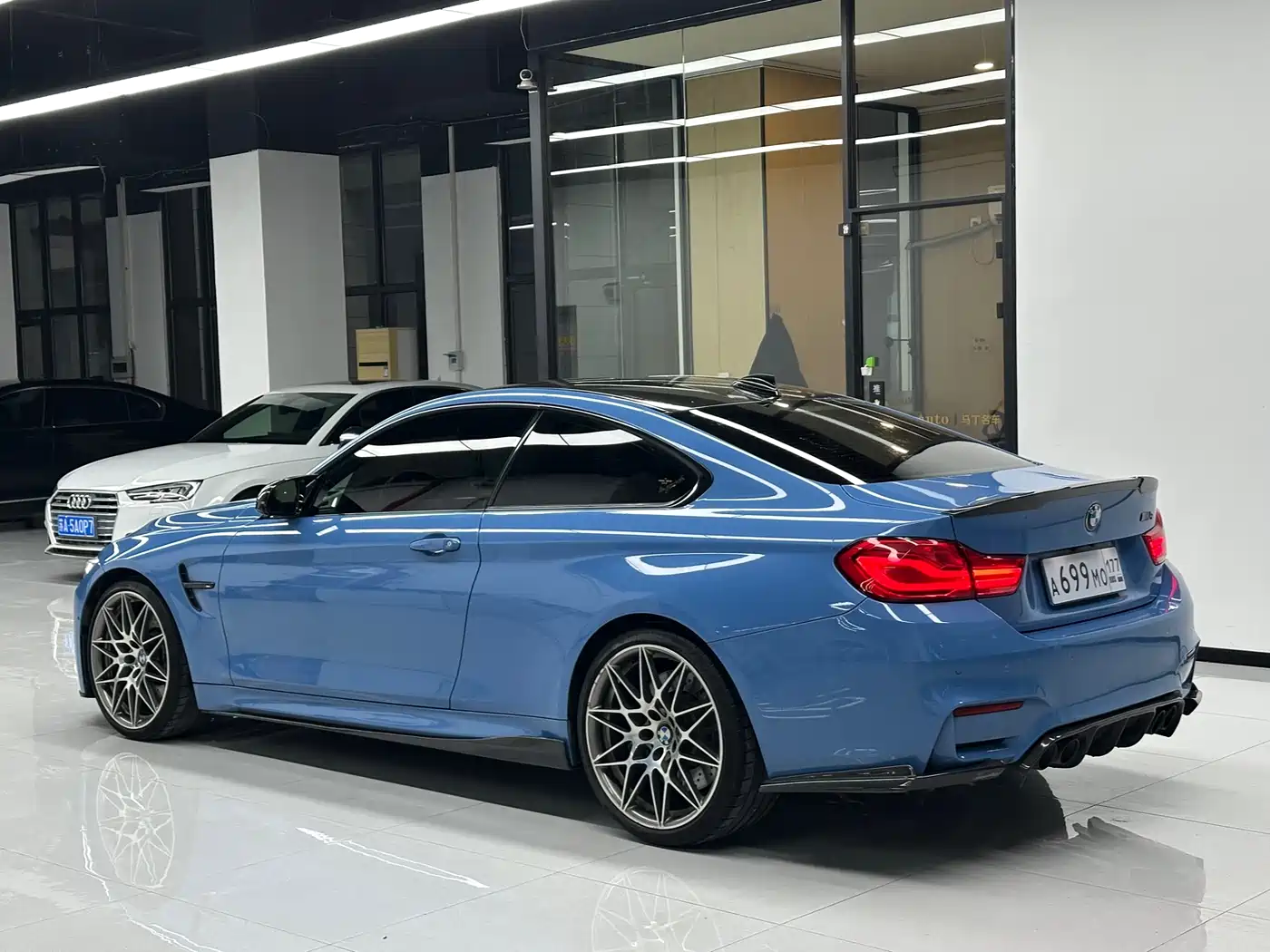 BMW M4 2018 M4 Coupe Fans Limited Edition фото 4