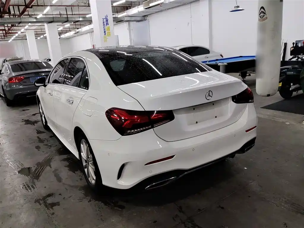 Mercedes-Benz A-Class 2021 A 200 L Sport Sedan Dynamic Type фото 23