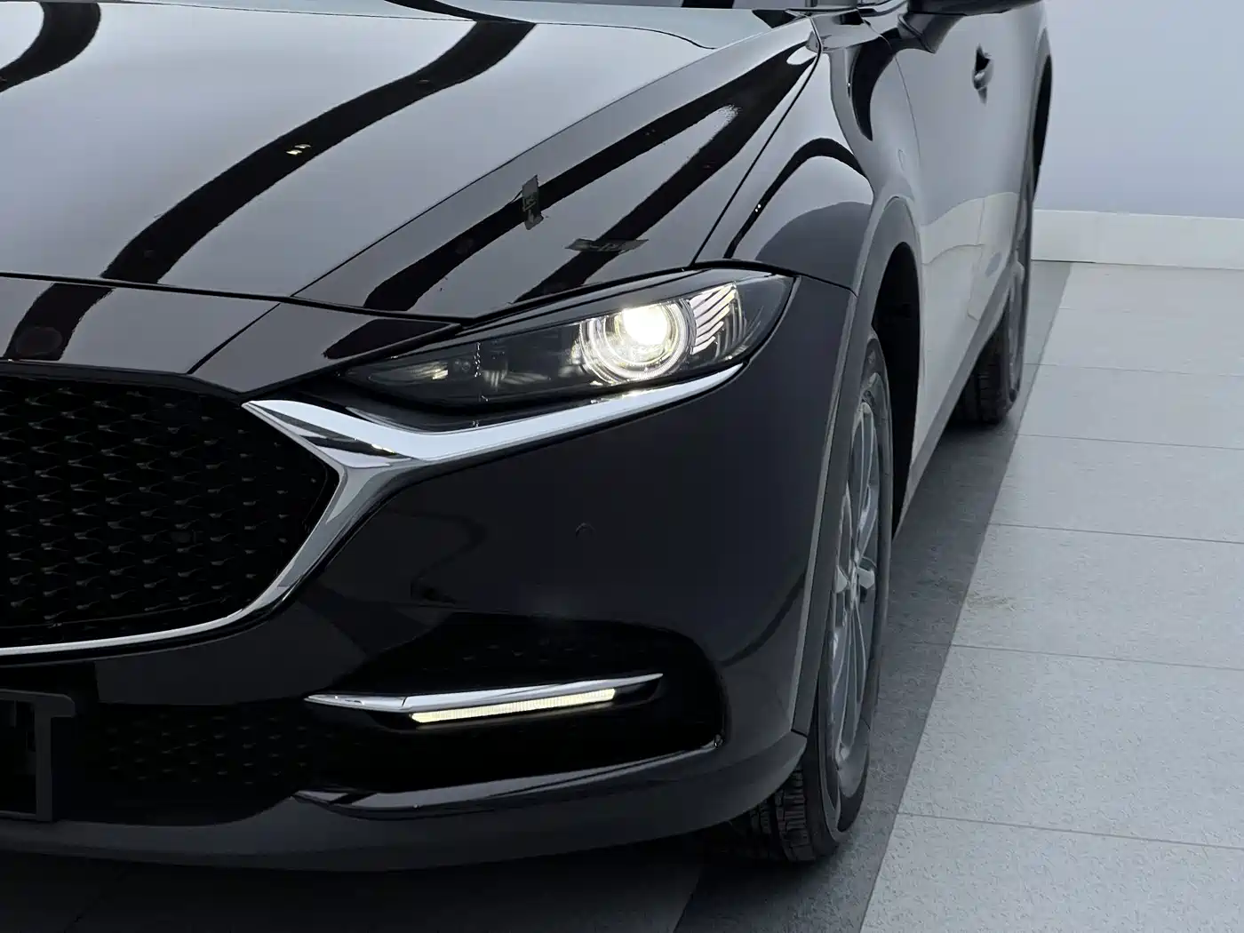 MAZDA CX-4