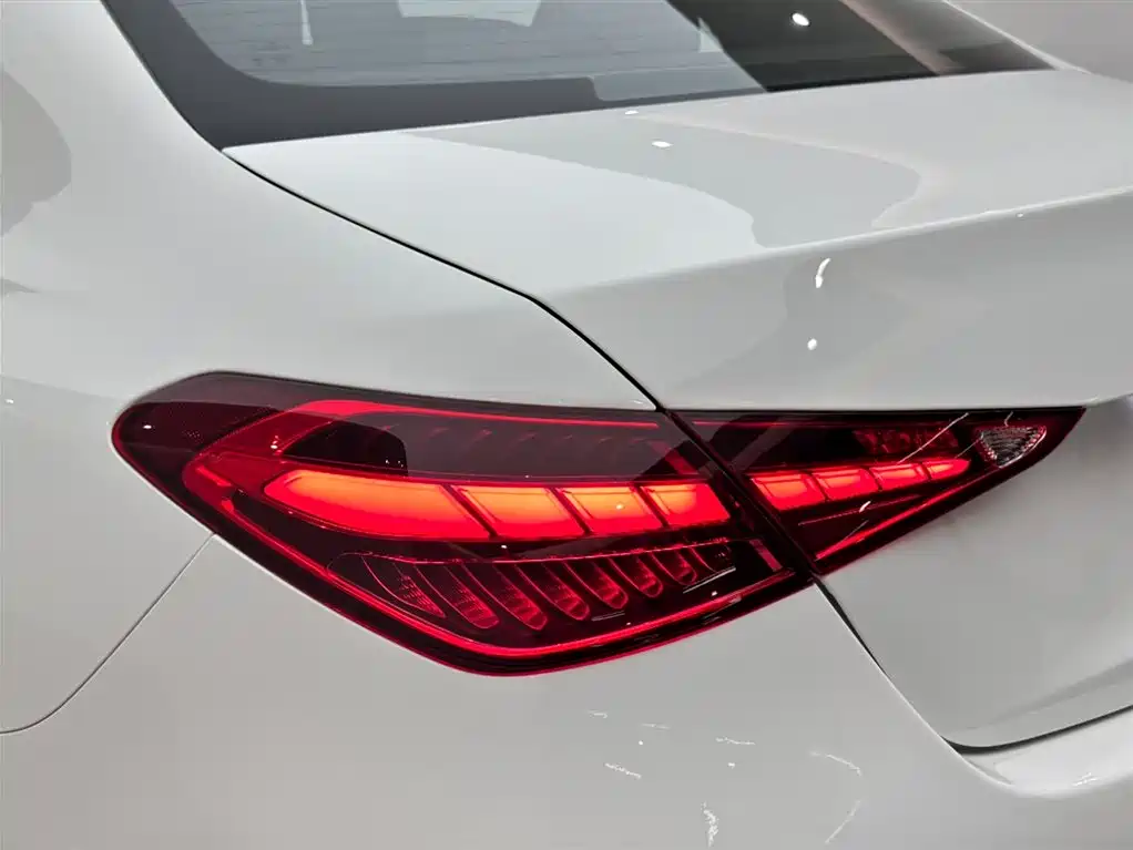 Mercedes-Benz C-Class 2024 Facelift C 260 L Sport фото 20