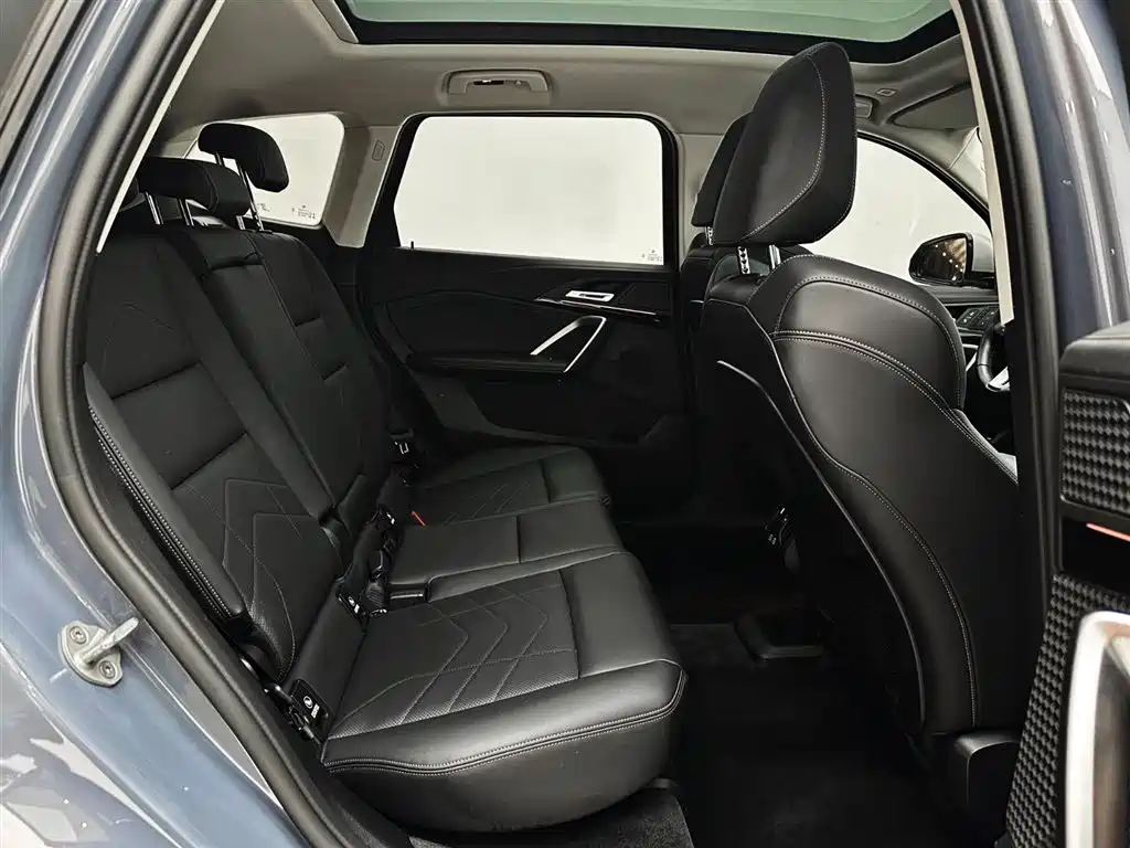 BMW X1 2023 sDrive20Li X Design Package фото 23