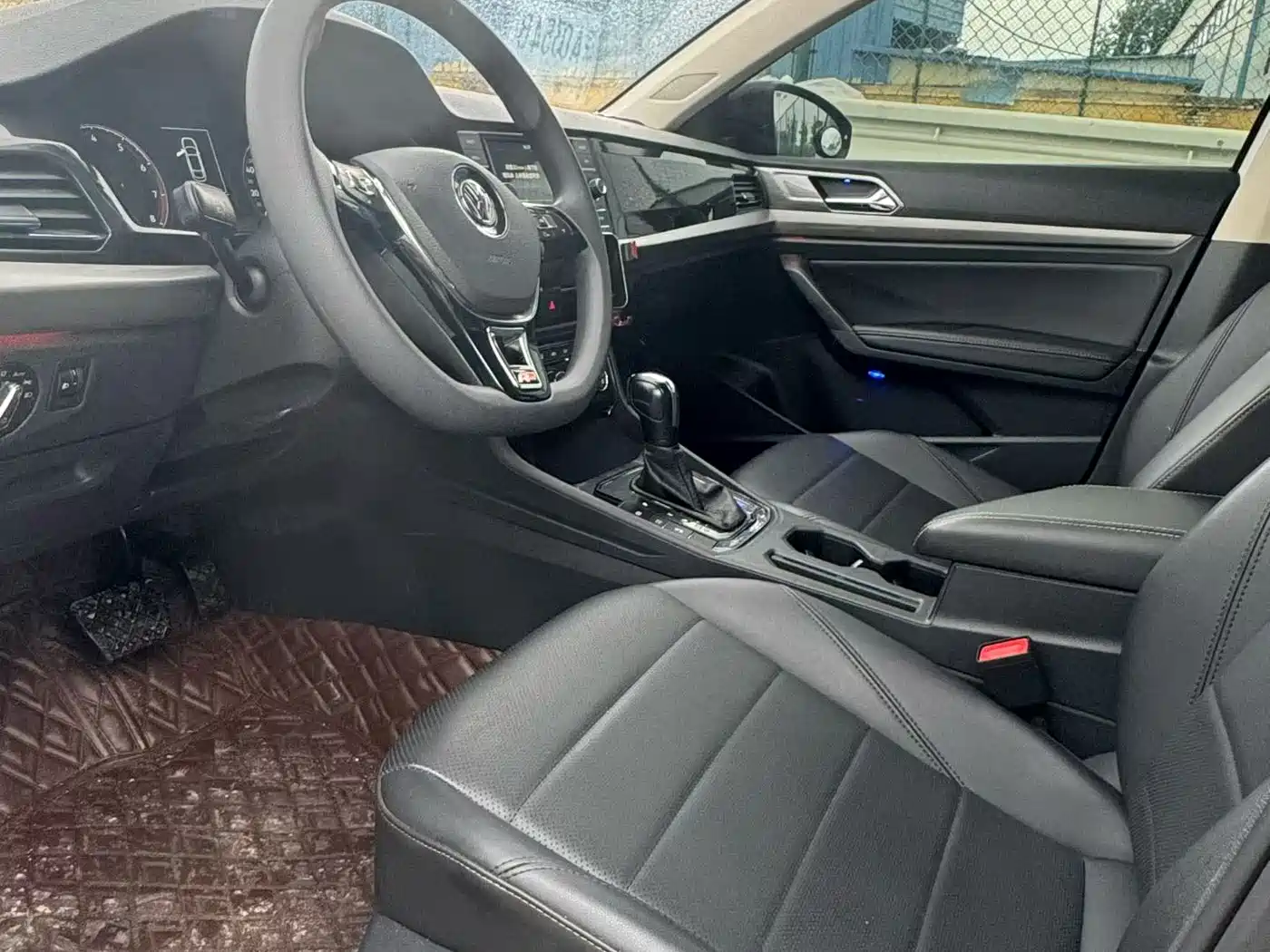 Volkswagen Lavida 2019 1.5L Automatic Comfort Edition China VI фото 6