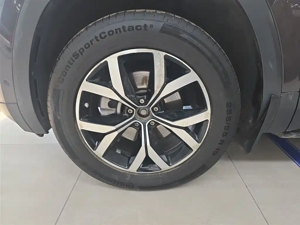 Фото 23 - Volkswagen Teramont