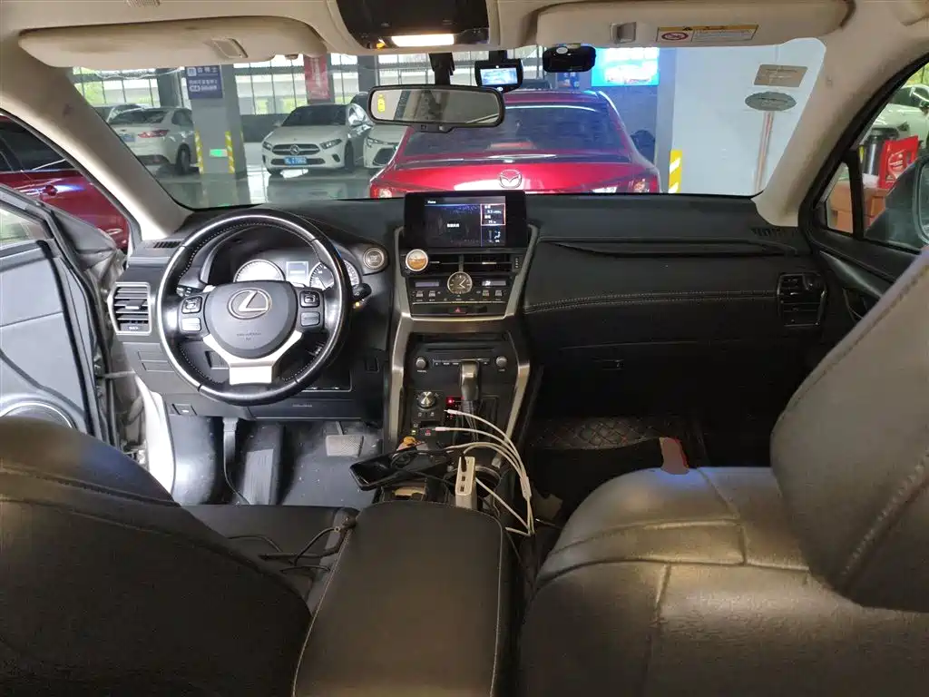 Lexus NX 2018 200 FWD Sharp Edition China VI фото 10