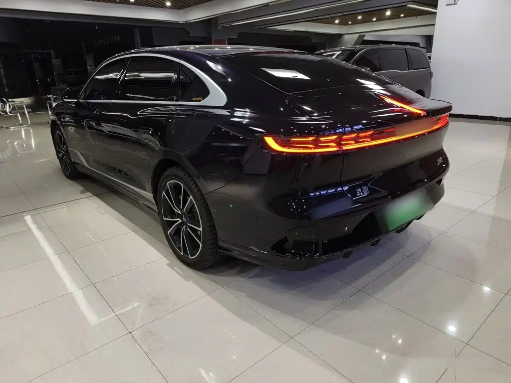 Voyah Passion 2024 2024 PHEV AWD Ultra Long Range Flagship