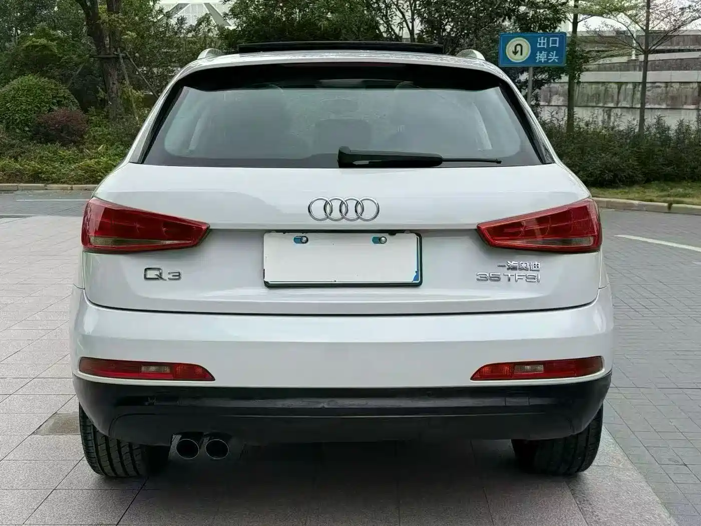Фото 8 - Audi Q3