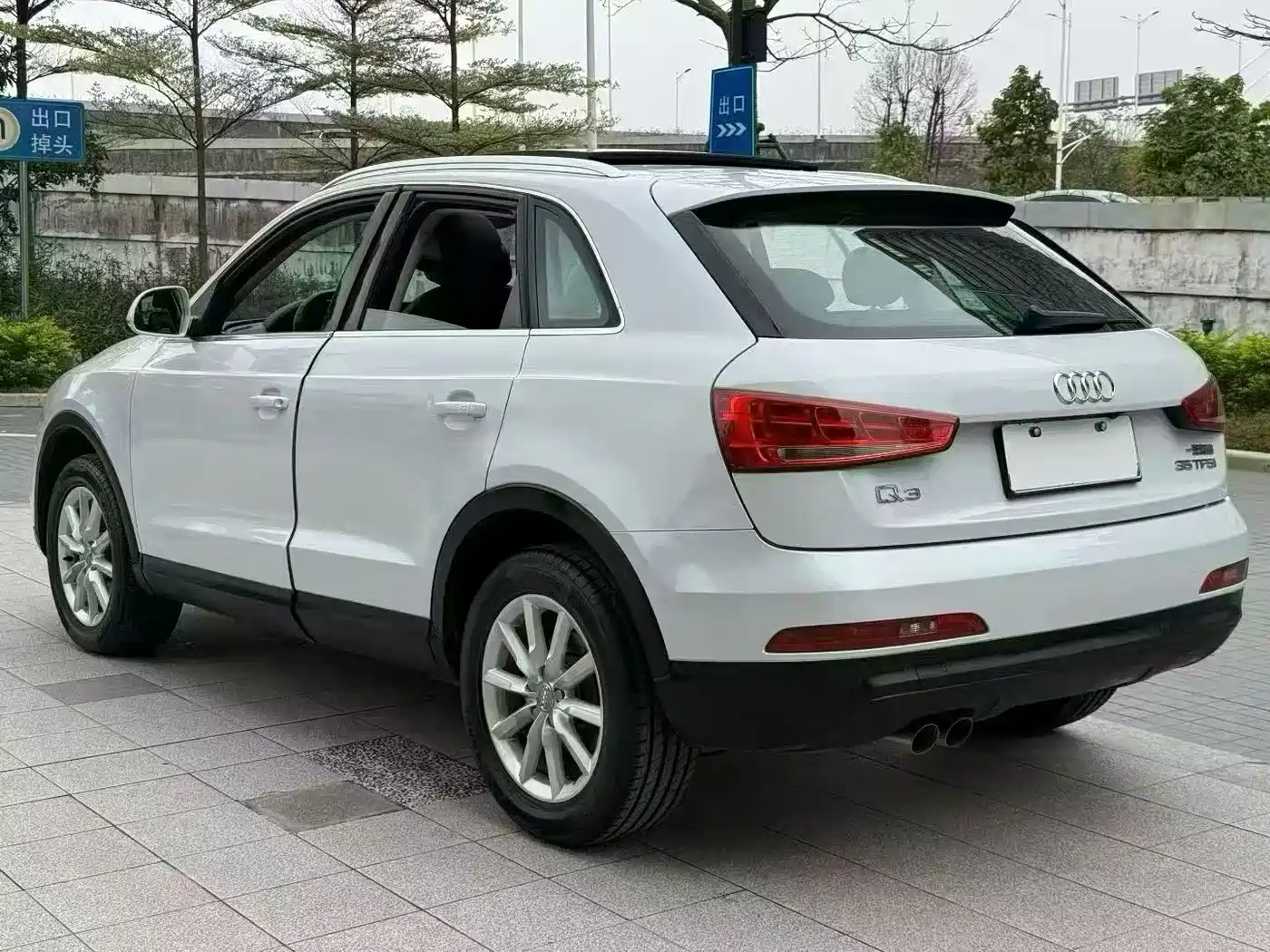 Фото 9 - Audi Q3