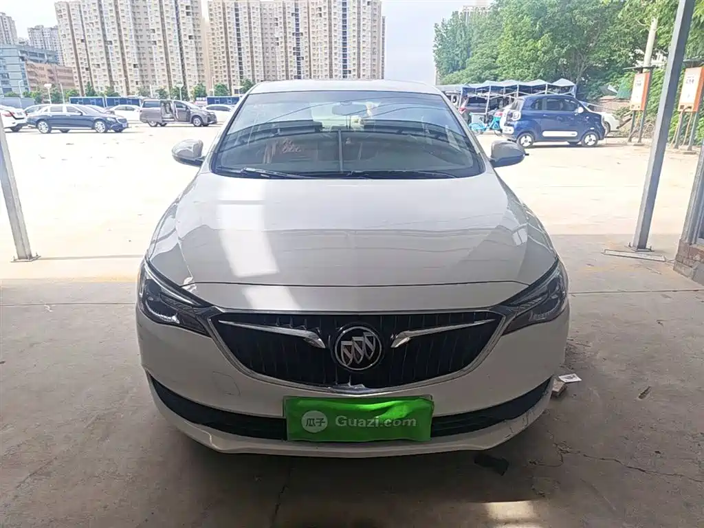 Buick Excelle 2018 15T DCT Progressive (China V) фото 3