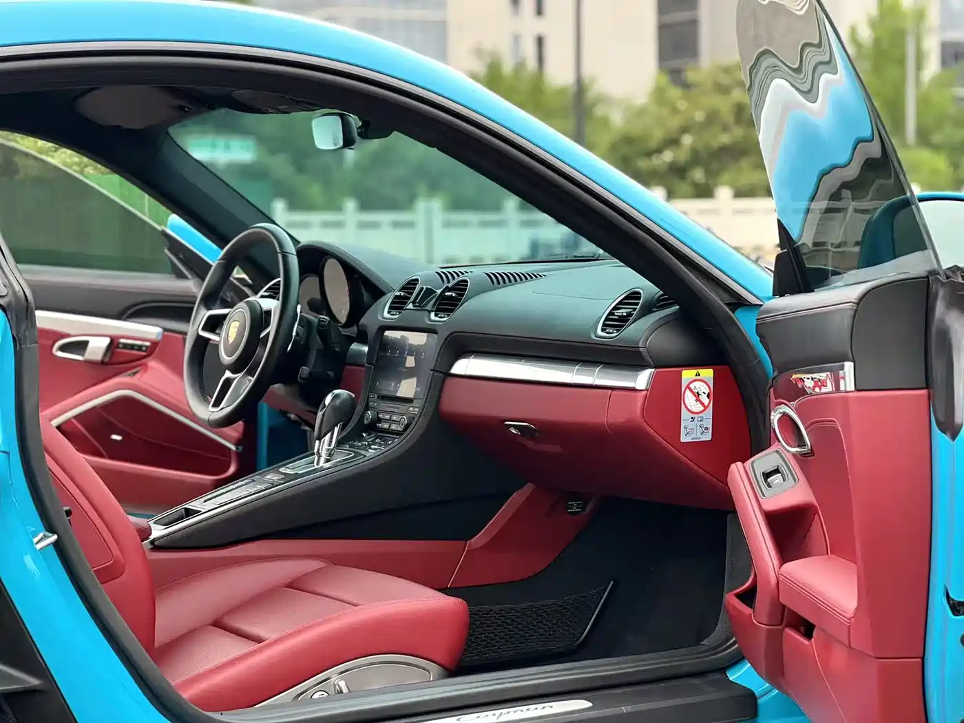 Porsche 718 2019 Cayman T 2.0T фото 8
