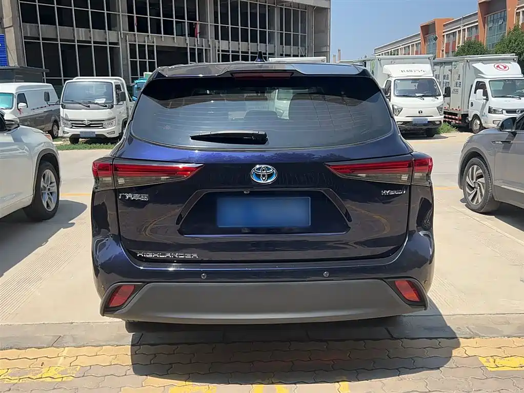 Toyota Highlander 2022 Dual Engine 2.5L 2WD Elite 5-Seater фото 13