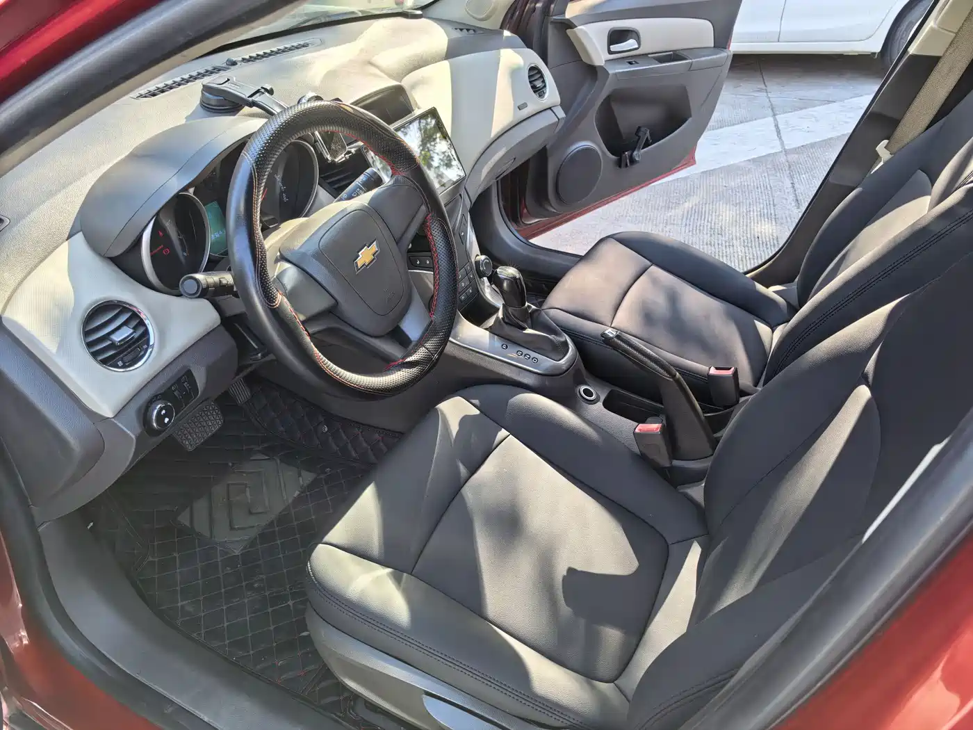 Chevrolet Cruze 2015 1.5L Classic SE AT фото 11