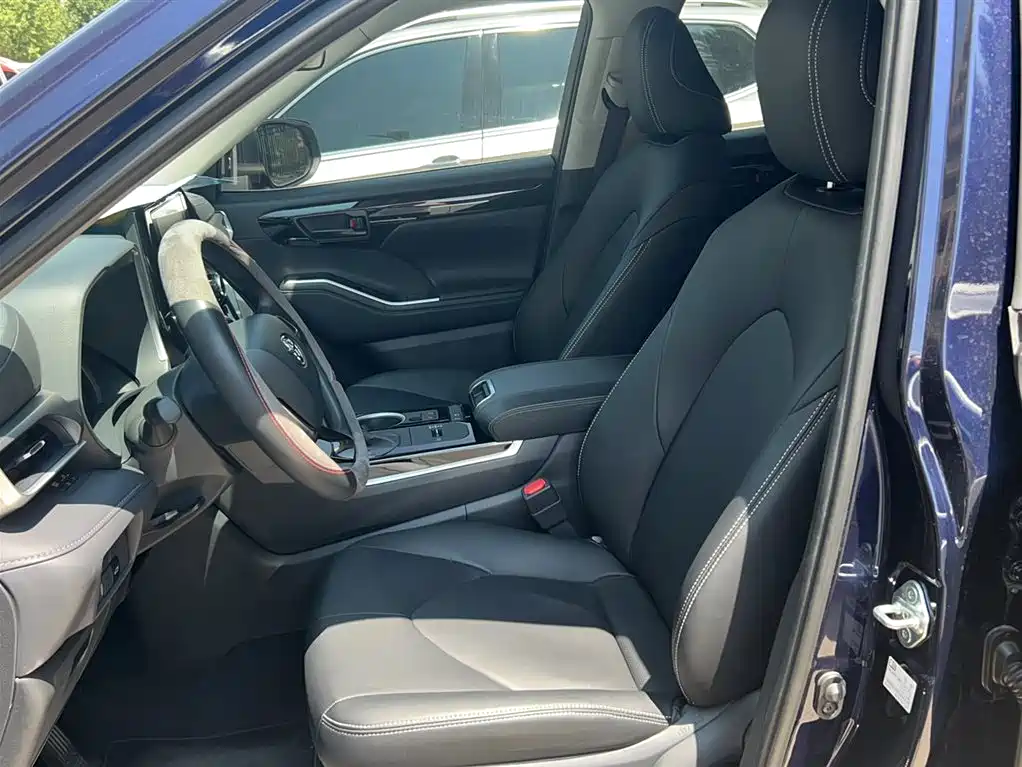 Toyota Highlander 2022 Dual Engine 2.5L 2WD Elite 5-Seater фото 12