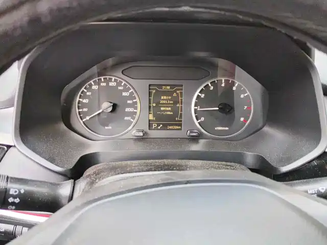 Chery Tiggo 5x 2022 Super Hero Edition 1.5L CVT Fashion — фото 4