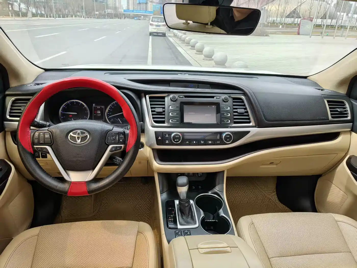 Toyota Highlander 2018 2.0T 4WD Luxury 7-seater (China V) фото 8