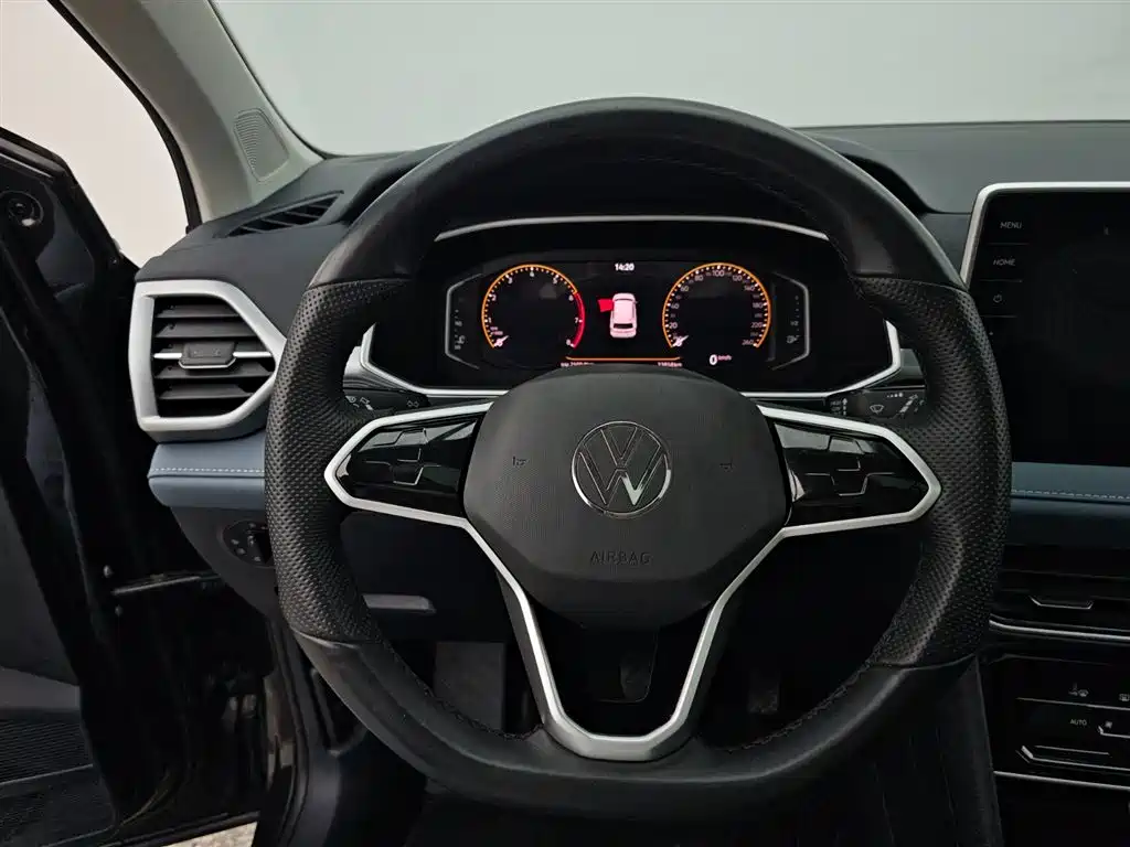 Volkswagen Tharu 2023 300TSI 2WD Full Moon Edition фото 10
