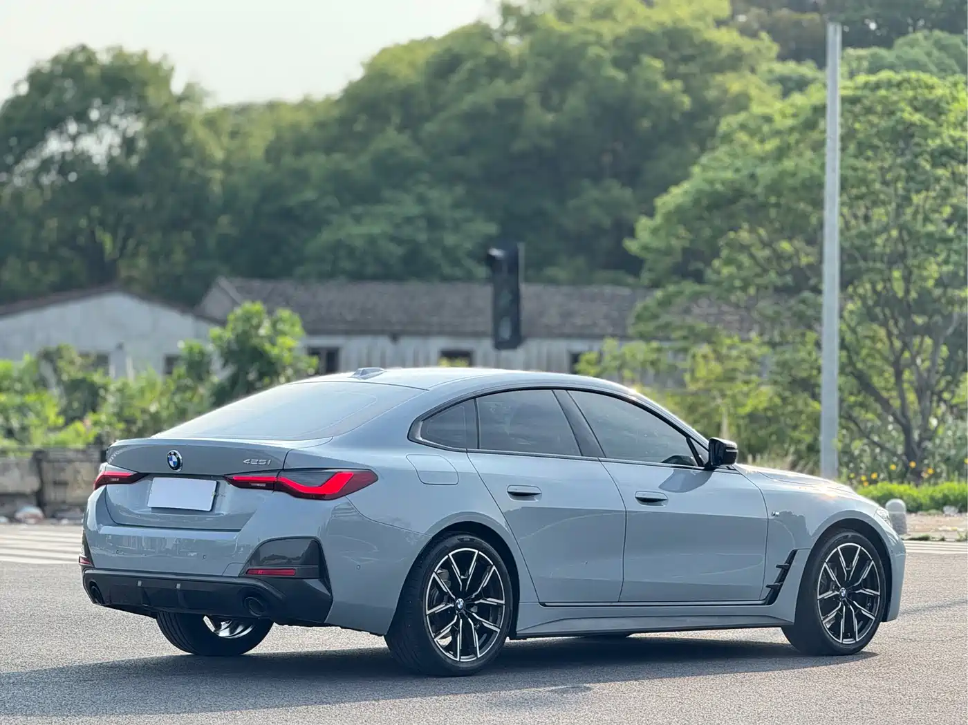 BMW 4 Series 2023 425i Gran Coupe M Sport Shadowline Package фото 15