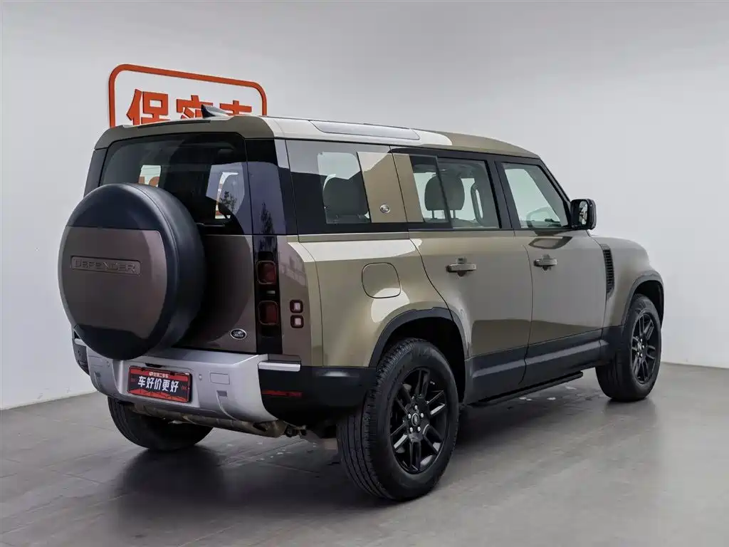Land Rover Defender 2020 Model 110 P400 SE фото 2