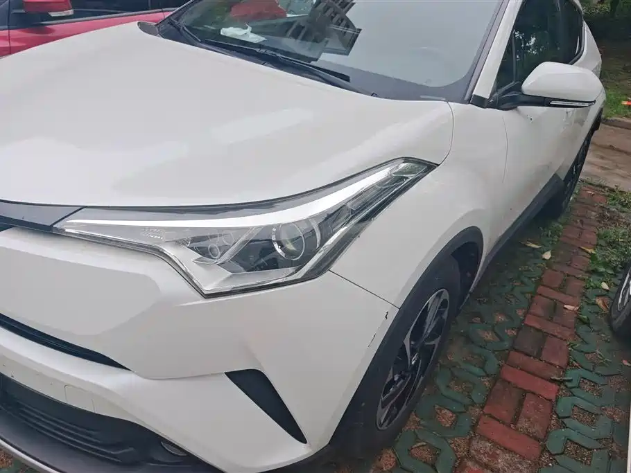Toyota IZOA 2018 2.0L Yichi Edition China V фото 5