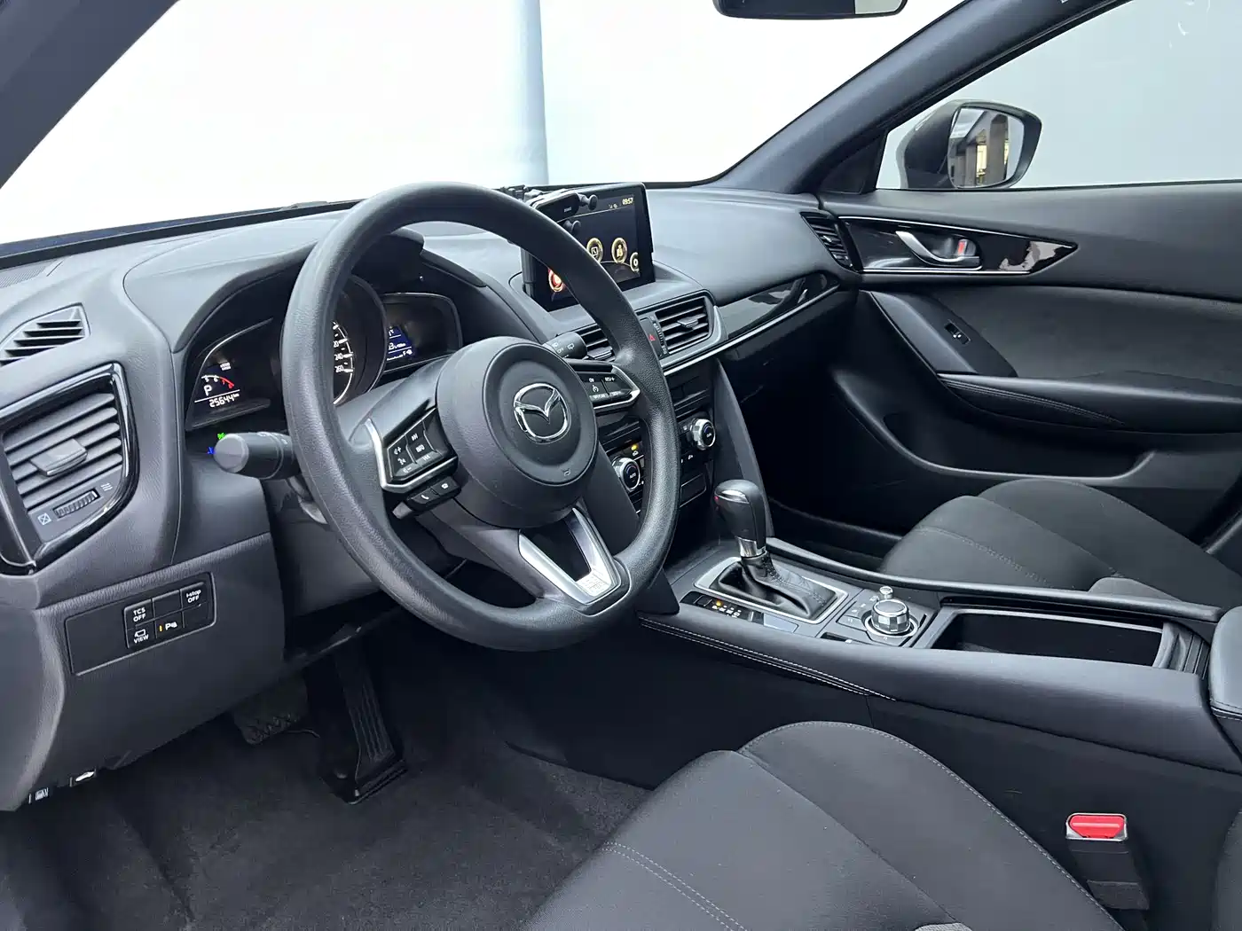 MAZDA CX-4