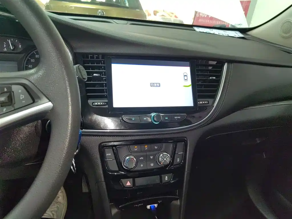 Buick Encore 2017 18T Automatic 2WD Urban Leading фото 9
