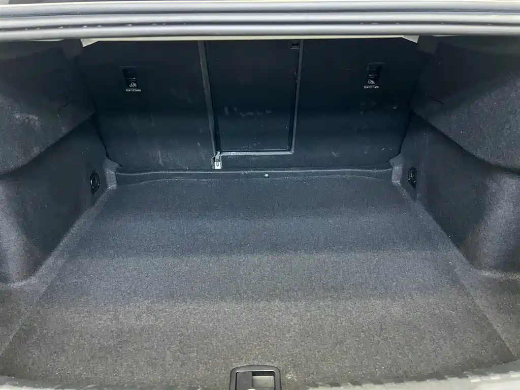 Audi A3 2024 Model A3L Limousine 35 TFSI Fashion Sport фото 17