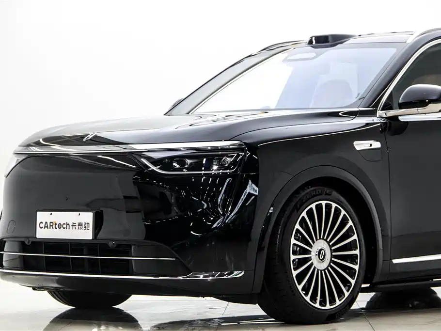 AITO Wenjie AITO M8 2025 Model Extended Range Ultra Edition 53.4kWh 5-Seater фото 8
