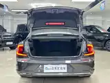 Фото 21 - Volvo S90